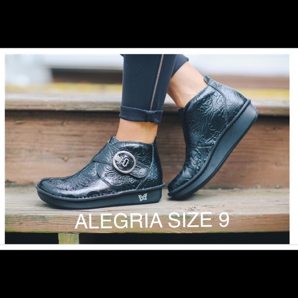 Alegria Shoes - 🌼Genuine Leather BlackRosesBootsBy Alegria Sz9EUC